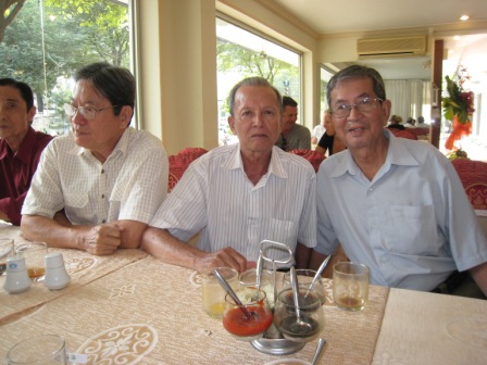 họp mặt 190212