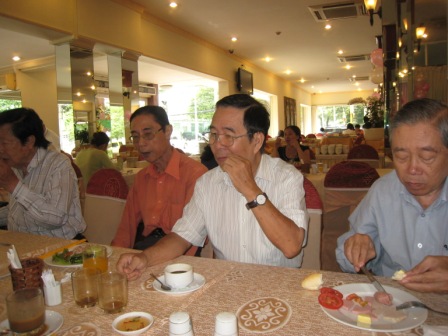 họp mặt 25-09-2011