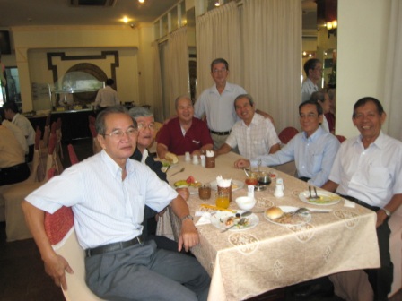họp mặt 25-09-11