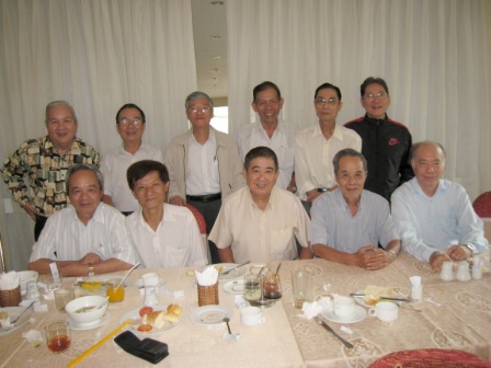 họp mặt 31-07-11
