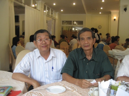 họp mặt tháng 10-2009