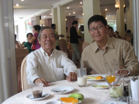 họp mặt tháng 10-2009