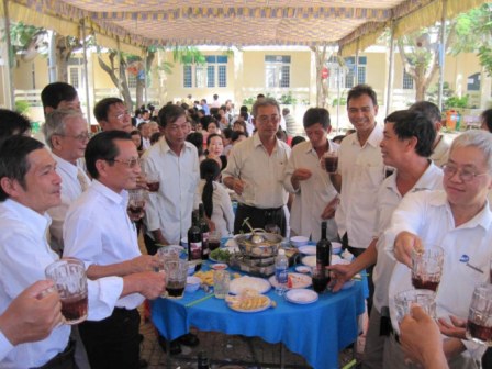 hoi ngo