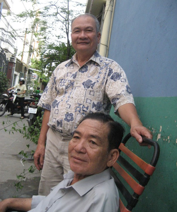 họp mặt tháng 5-2010