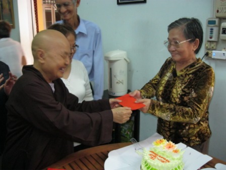chị Huỳnh Liên